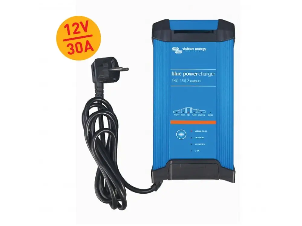 Chytrá nabíječka baterií BlueSmart 12V/30A (1) IP22 Must-Have