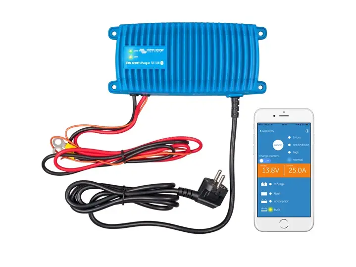 Nabíječka Victron Energy BlueSmart 12V/17A, 50-170Ah, IP67 vodotěsná Pouze Dnes