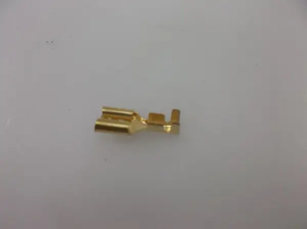 Konektor objímka 6,3x0,5-1mm Sleva