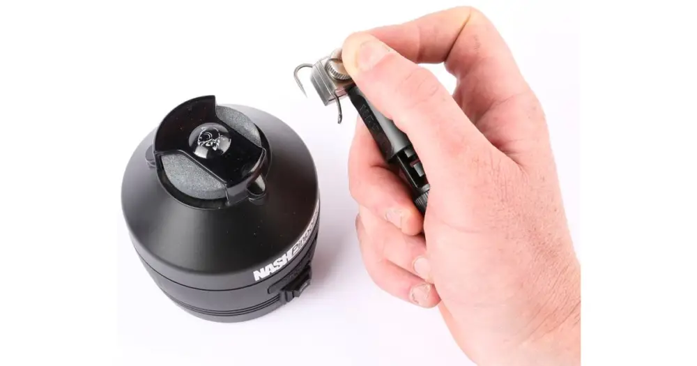 Akční Nabídka Nash Držák Háčku PinPoint Hook Doctor Vice