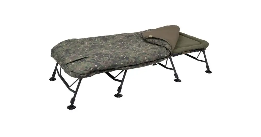 Autentický Trakker Lehátko Se Spacákem RLX 8 Wide Camo Bed System