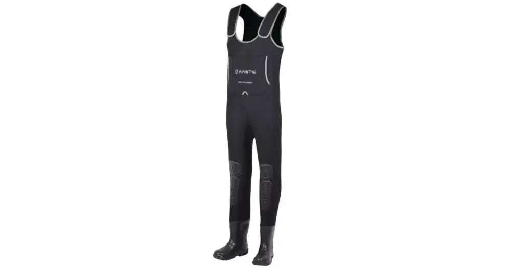Jen Po Omezenou Doba Kinetic Neoprenové Prsačky Neobreeze Bootfoot Cleated Black - EU 42-43 (UK 7,5-8,5)