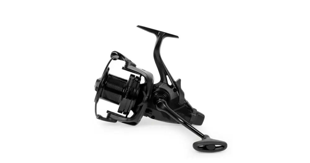 Avid Carp Naviják Revolve 8000FS Omezená Nabídka