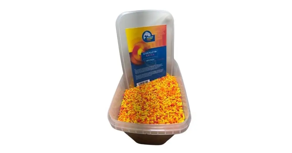 Značkový Method Feeder Fans Method Action Fluo Pellet 700 g - N-Butyric Acid