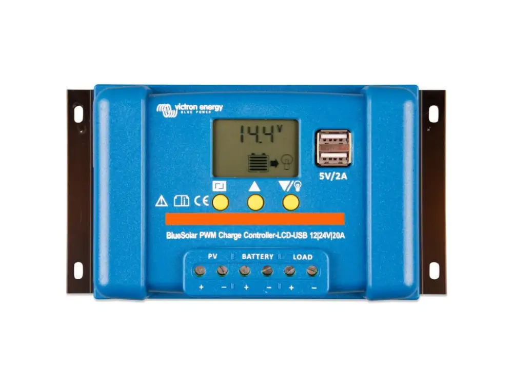 PWM solární regulátor Victron Energy BlueSolar-LCDandUSB 20A Sleva