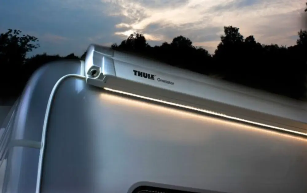Thule LED pásek osvětlení 5m Akce